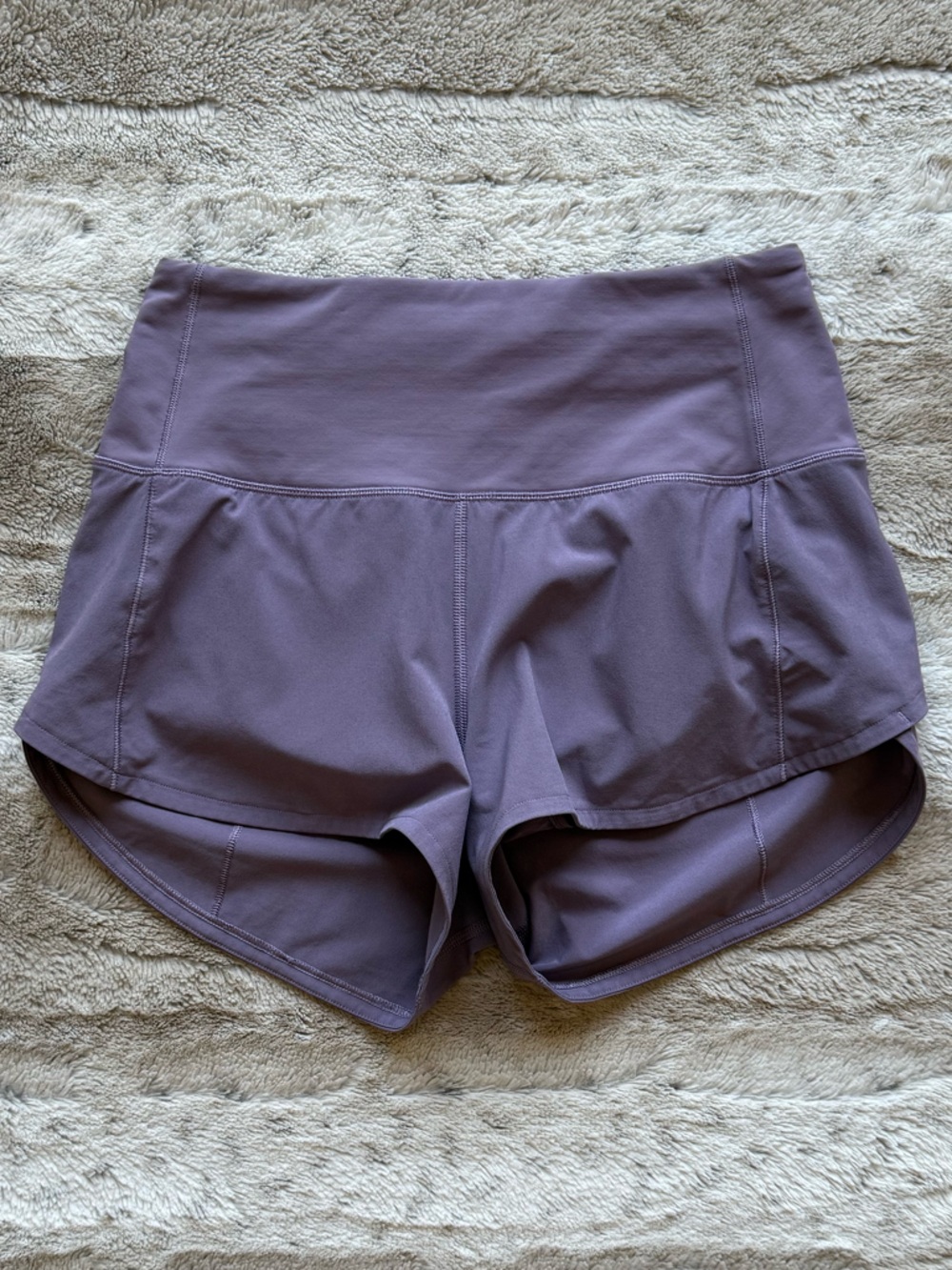 Lululemon Speed Up High-Rise Lined
Short 2.5" in Purple Ash Size 2 - Picture 7 of 16